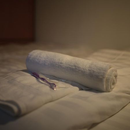 Anh Tuan Hotel Hue Εξωτερικό φωτογραφία