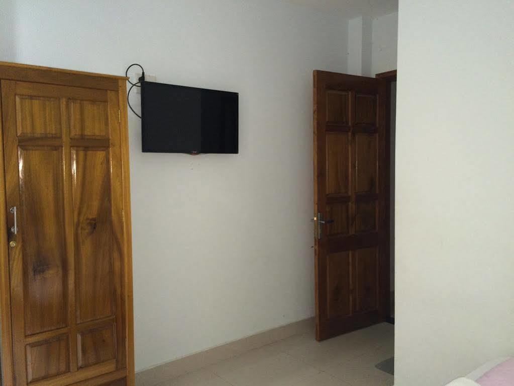 Anh Tuan Hotel Hue Εξωτερικό φωτογραφία