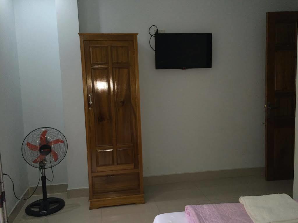 Anh Tuan Hotel Hue Εξωτερικό φωτογραφία