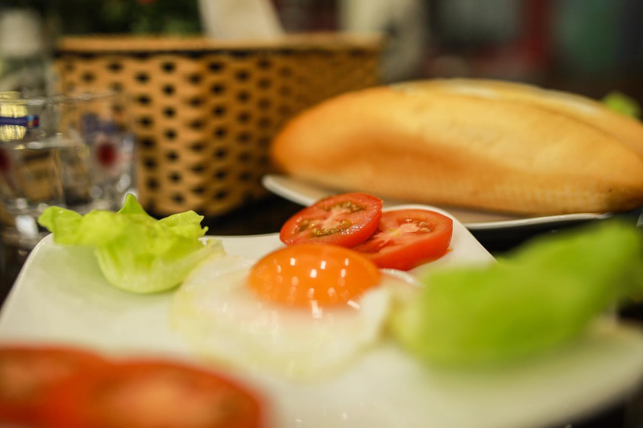 Anh Tuan Hotel Hue Εξωτερικό φωτογραφία